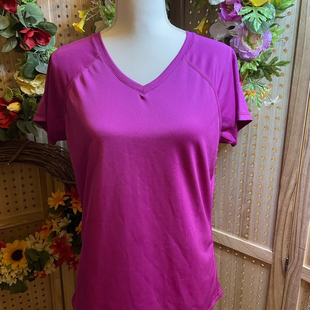 Women's V-Neck Pink Top